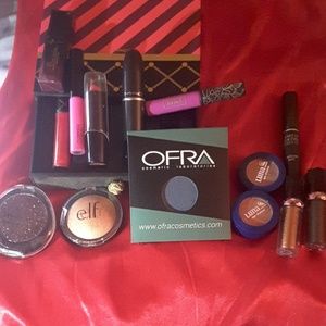 Lot of makeup! Brands: Mac,elf,ofra,kat von D,etc